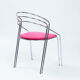 Ensemble de quatre chaises de salle à manger italiennes des années 50 en chrome et velours rose.