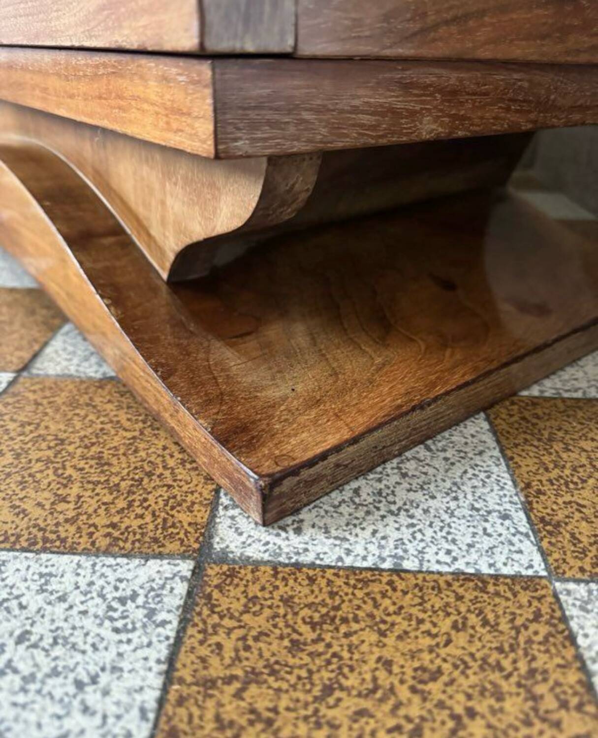 Art Deco bedside table in wood and mirror