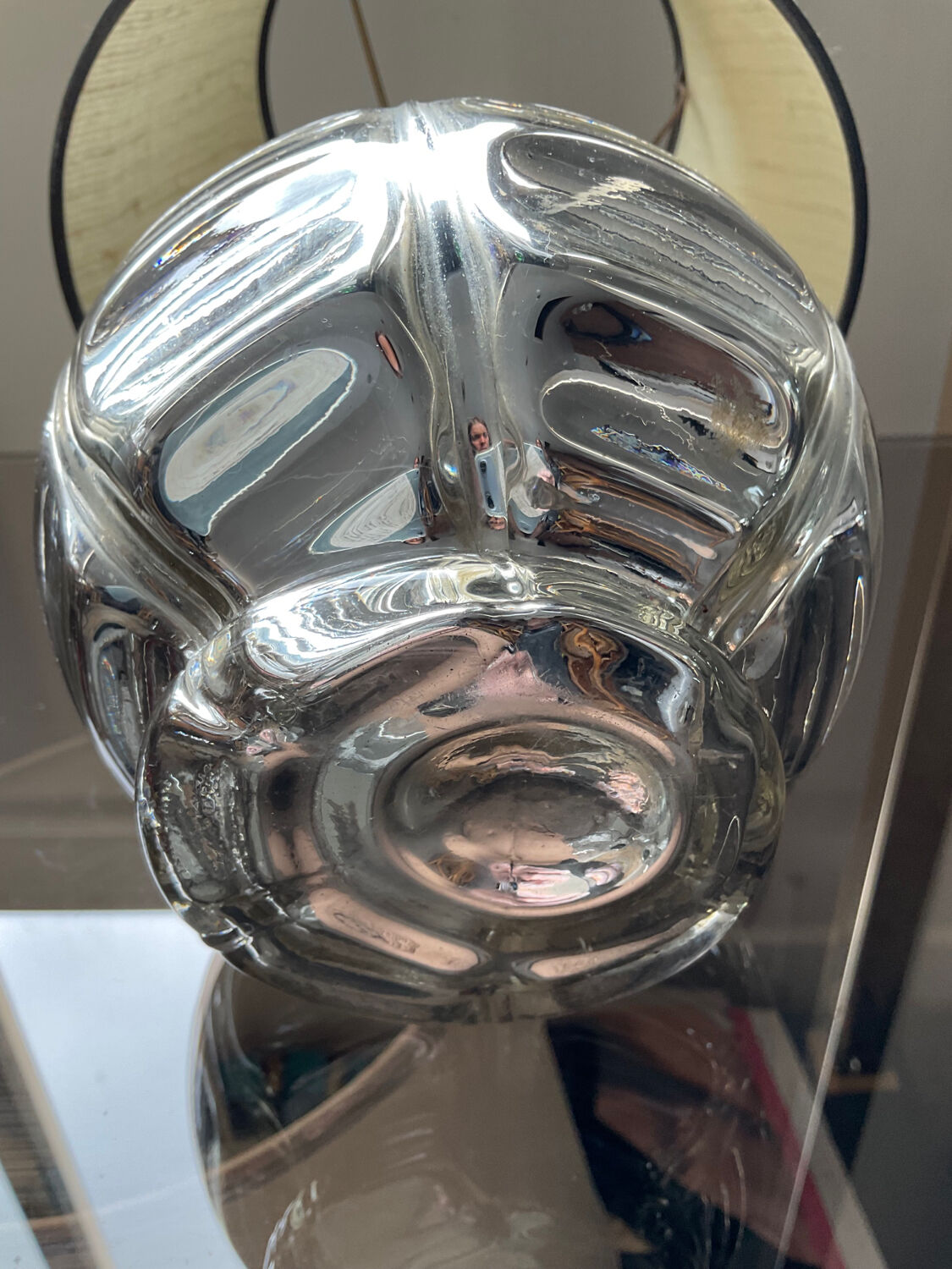 Vintage eglomised glass lamp from the 50s-60s
