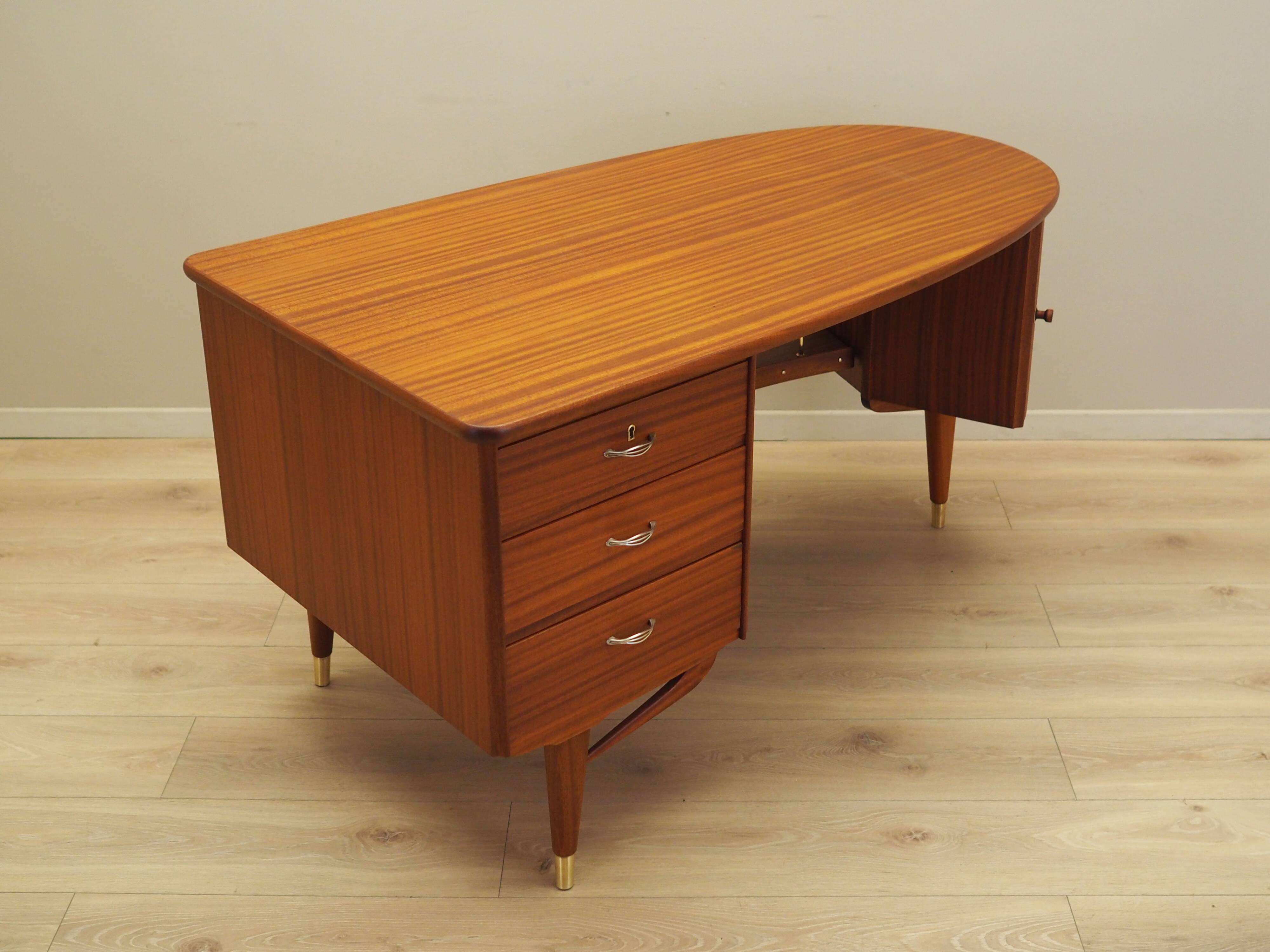 Mahogany desk, Norwegian design, 1960s, production: Sola Møbler