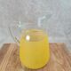 Pichet vintage en verre jaune – élégant & lumineux