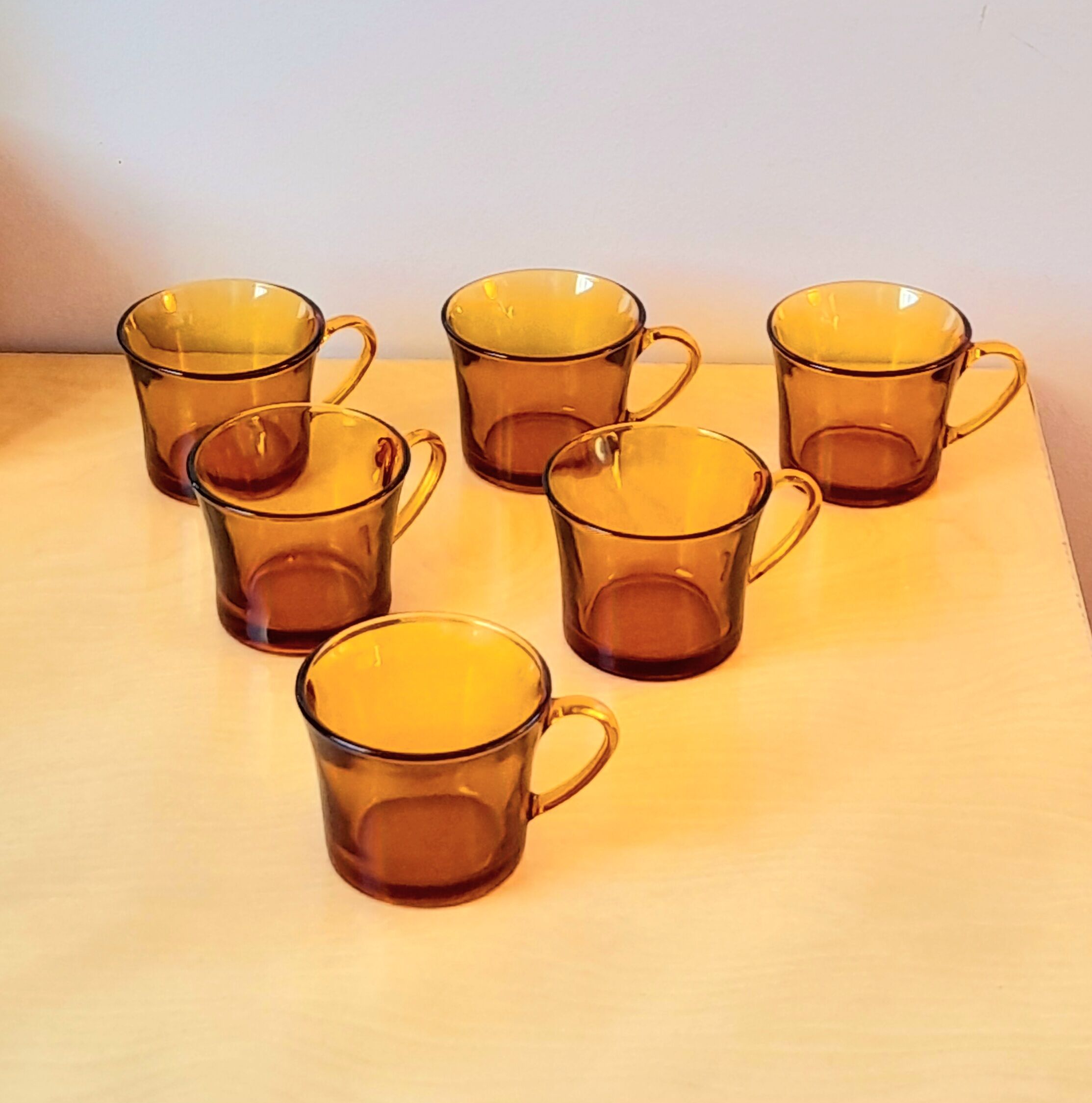 Amber arcopal cups 70s