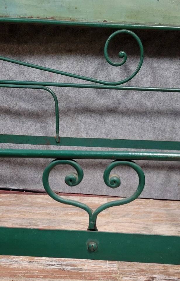 Rare Venetian Napoleon III period rest bench in cast iron and sheet metal