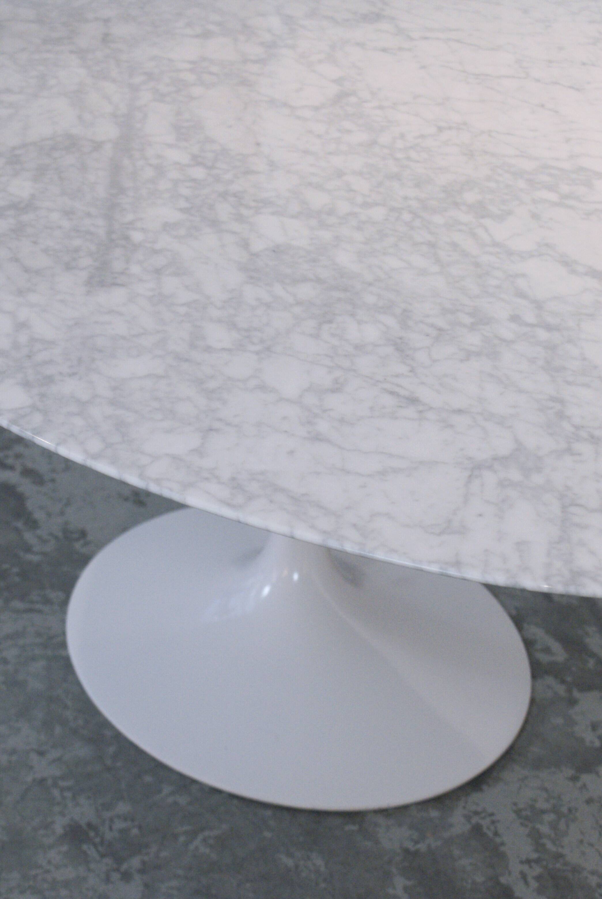 Large Oval Tulip Marble Dining Table by Eero Saarinen for Knoll