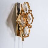Vintage wall sconce in brass and crystal from the 1960s, Regency lamp in brass.