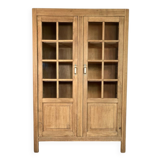 Parisian display cabinet