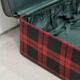 Valise vintage à carreaux rouges