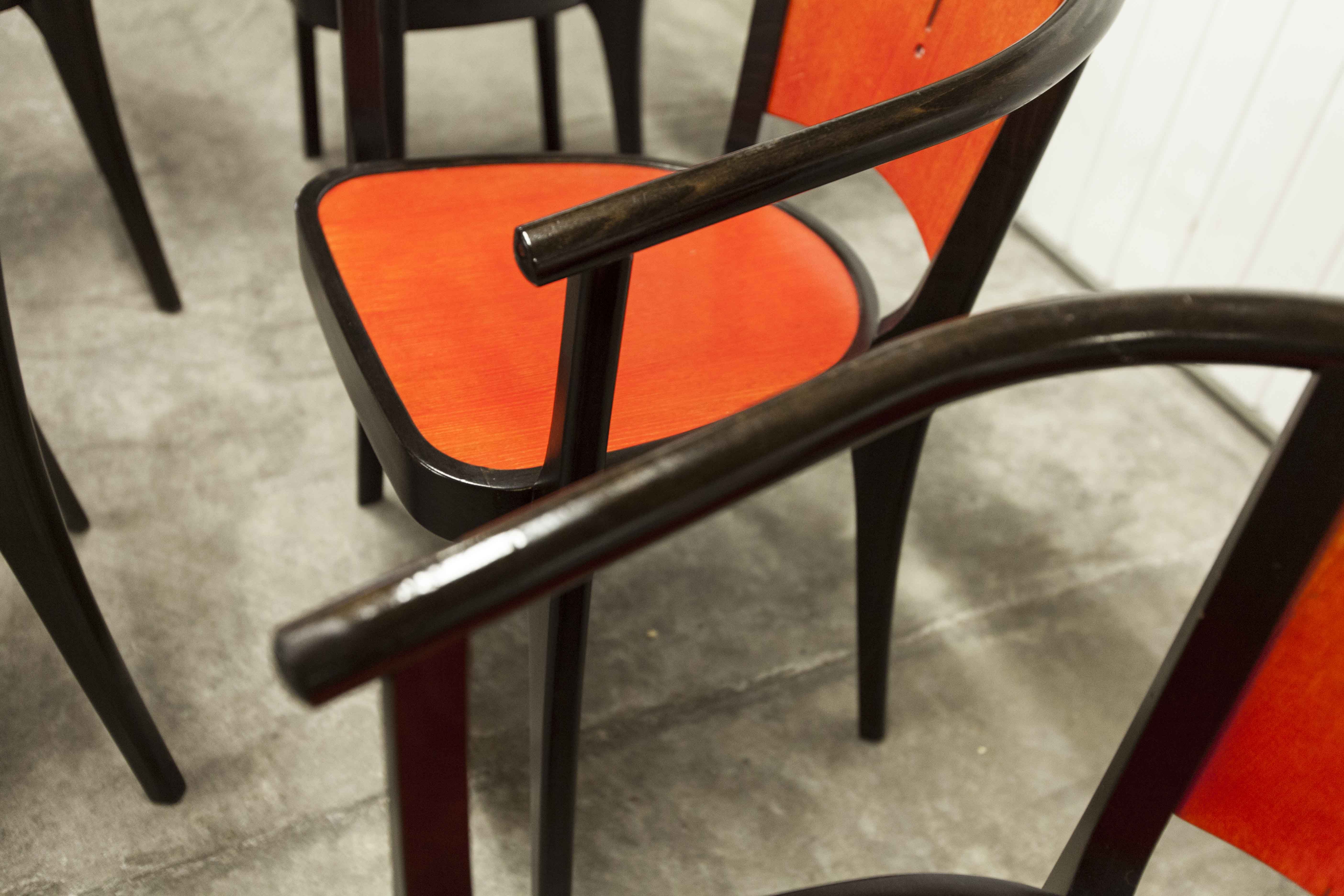 Table and 6 armchairs Baumann Diese, design Pagnon Pelhaître, Wenge color and red,