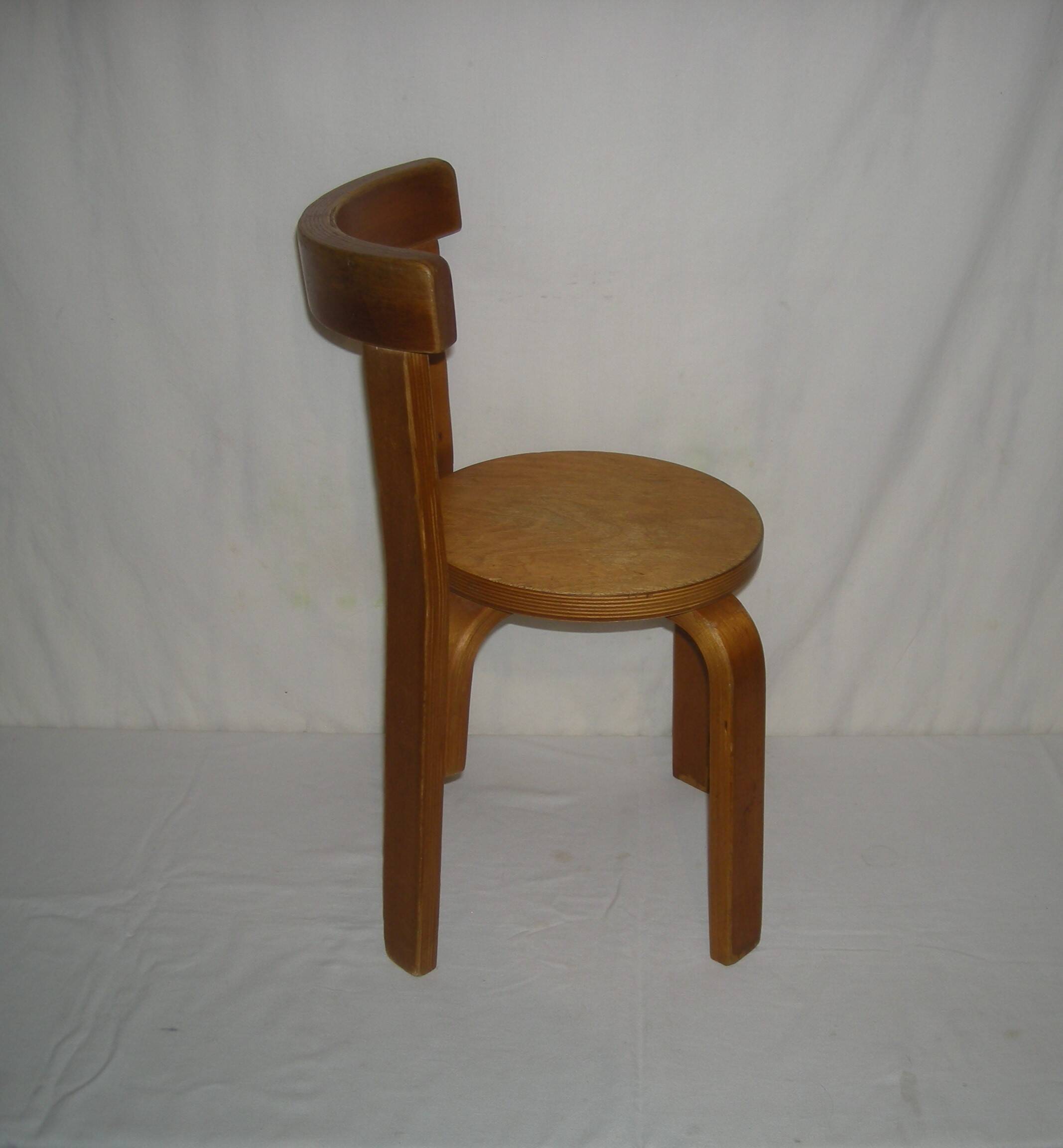 Chaise enfant Alvar Aalto