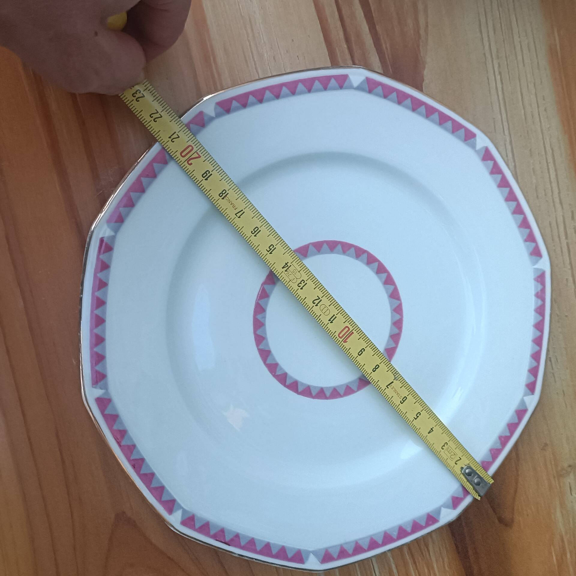 Art Deco dessert plates in pink Limoges porcelain