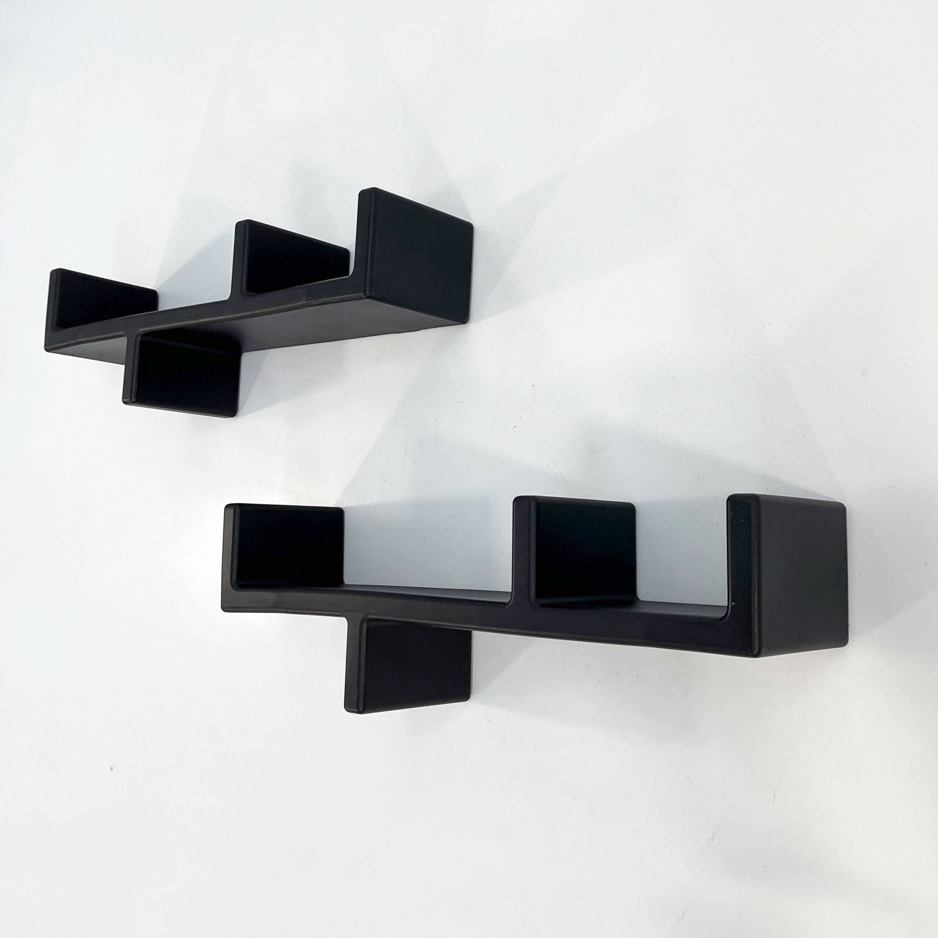 Black Snake shelf by Adriano Baldanzi & Alessandro Novelli for Casamania