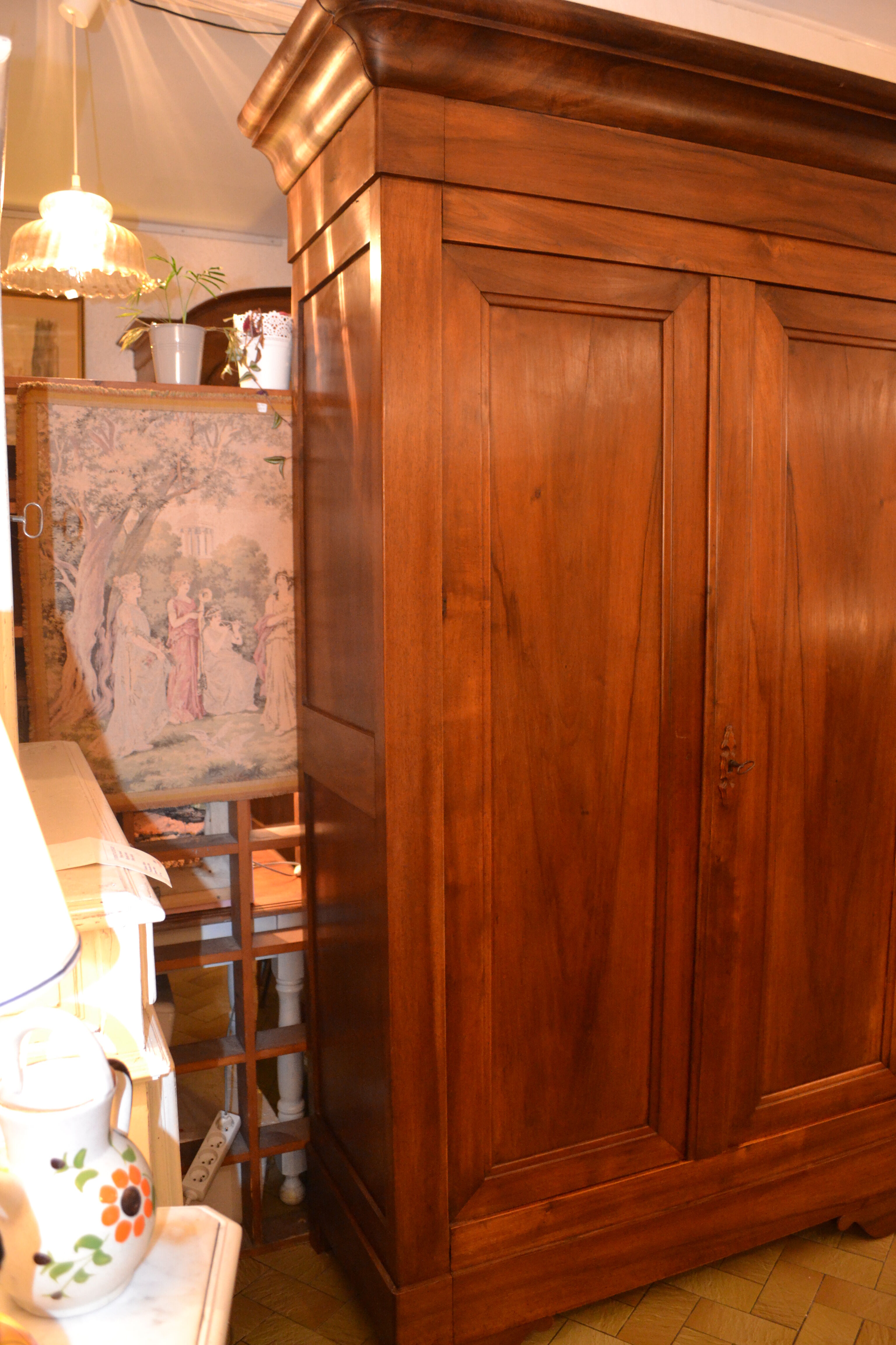 Louis Philippe wardrobe