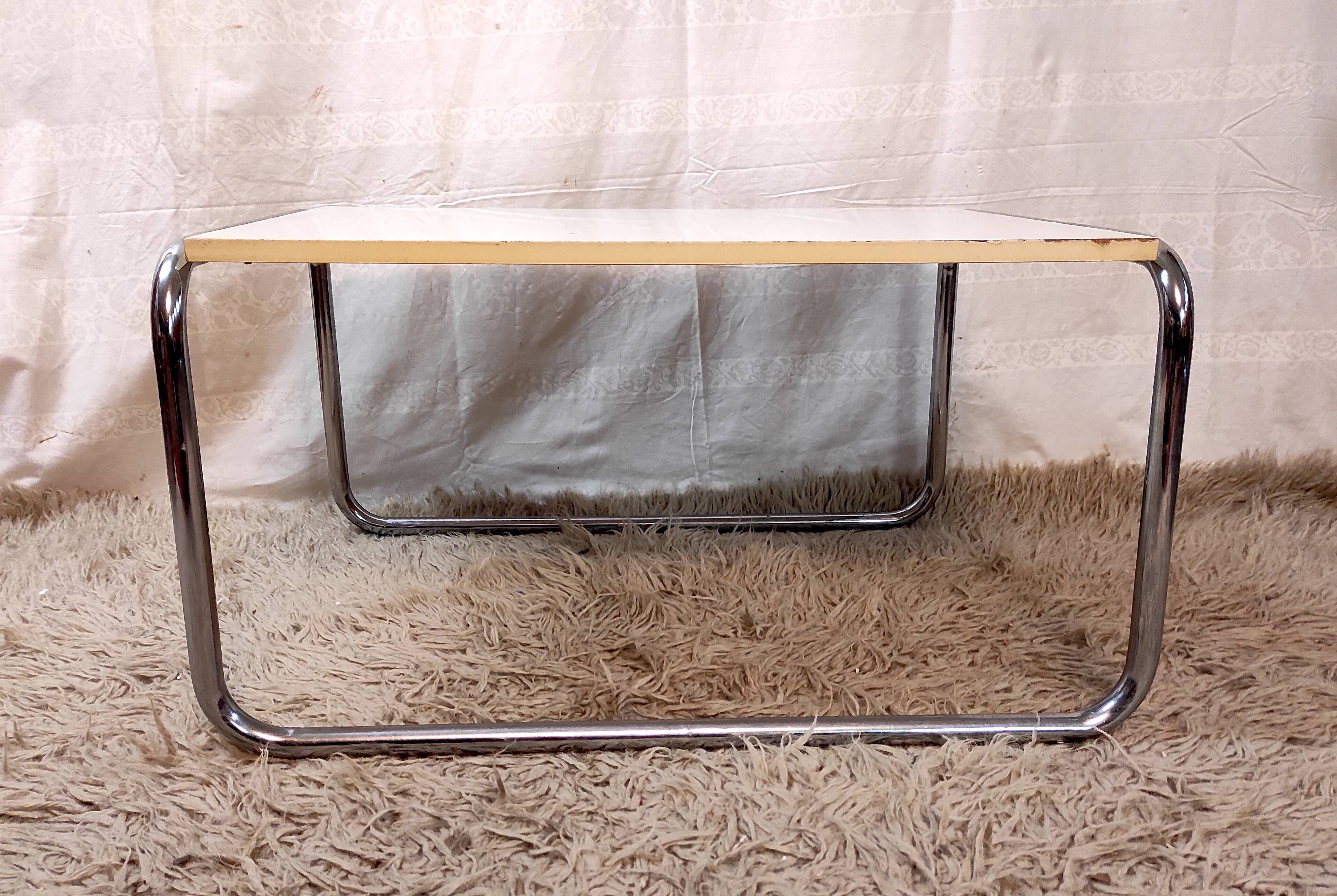 Bauhaus-style coffee table - 70s