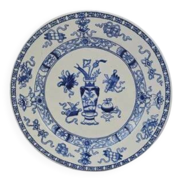 Flat ceramic plate Société Céramique Maastricht model Potiche - 1920s