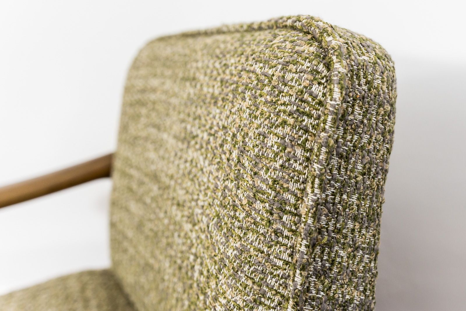 Pair of restored vintage GFM 87 armchairs by Juliusz Kedziorek, 1960s