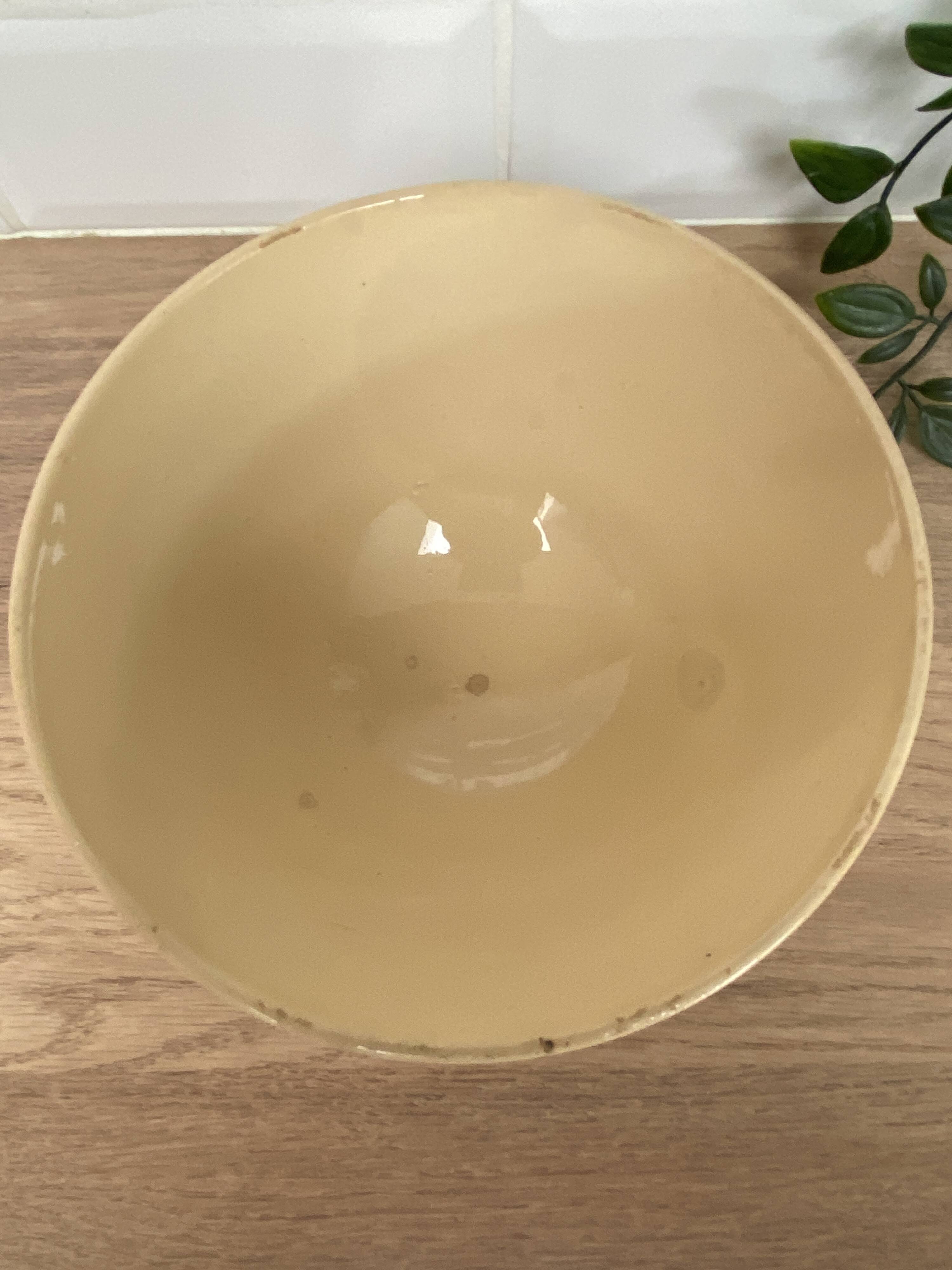 Antique half-porcelain bowl from Badonviller