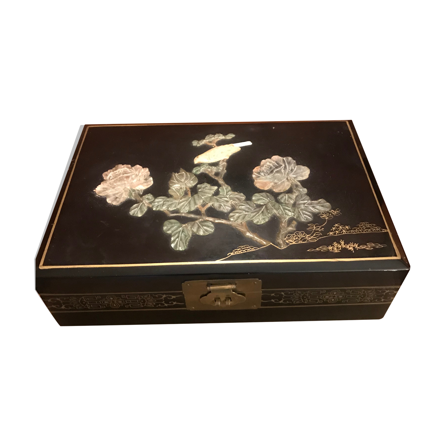 Jewelry box, hairscreas and hard stones