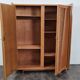 Armoire vintage