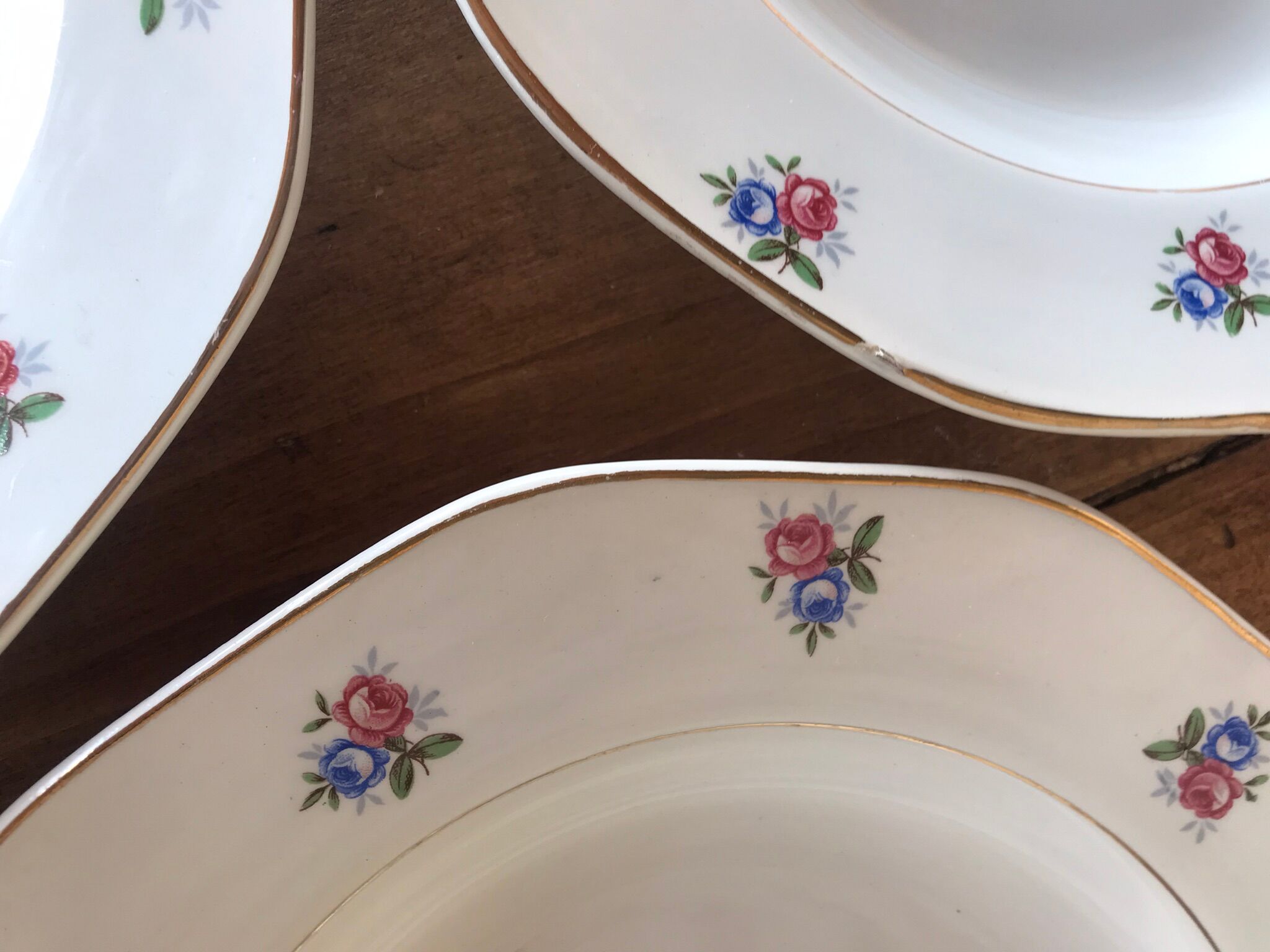 Set of 4 hollow plates Digoin & Sarreguemines pattern small flowers
