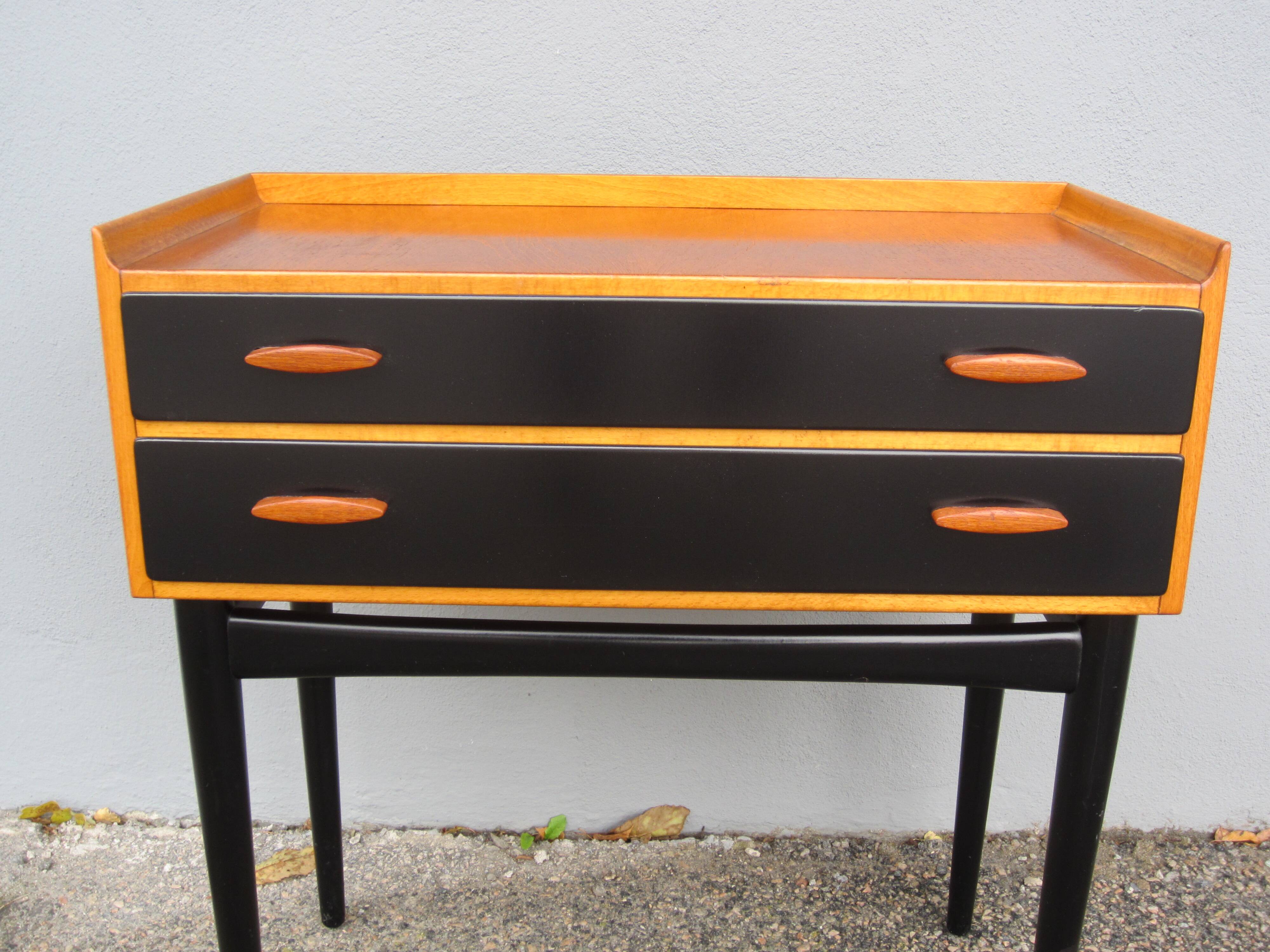 Scandinavian teak chest of drawers Treman Möbelfabrik