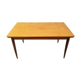 Scandinavian table with two extensions