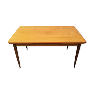 Table scandinave à deux allonges
