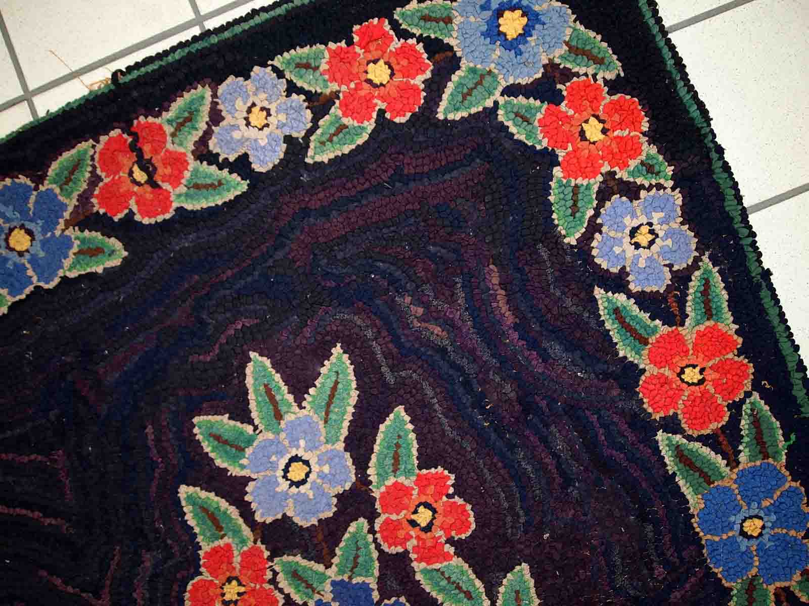 Old American Carpet Hooked handmade 103cm x 166cm 1920s, 1C677