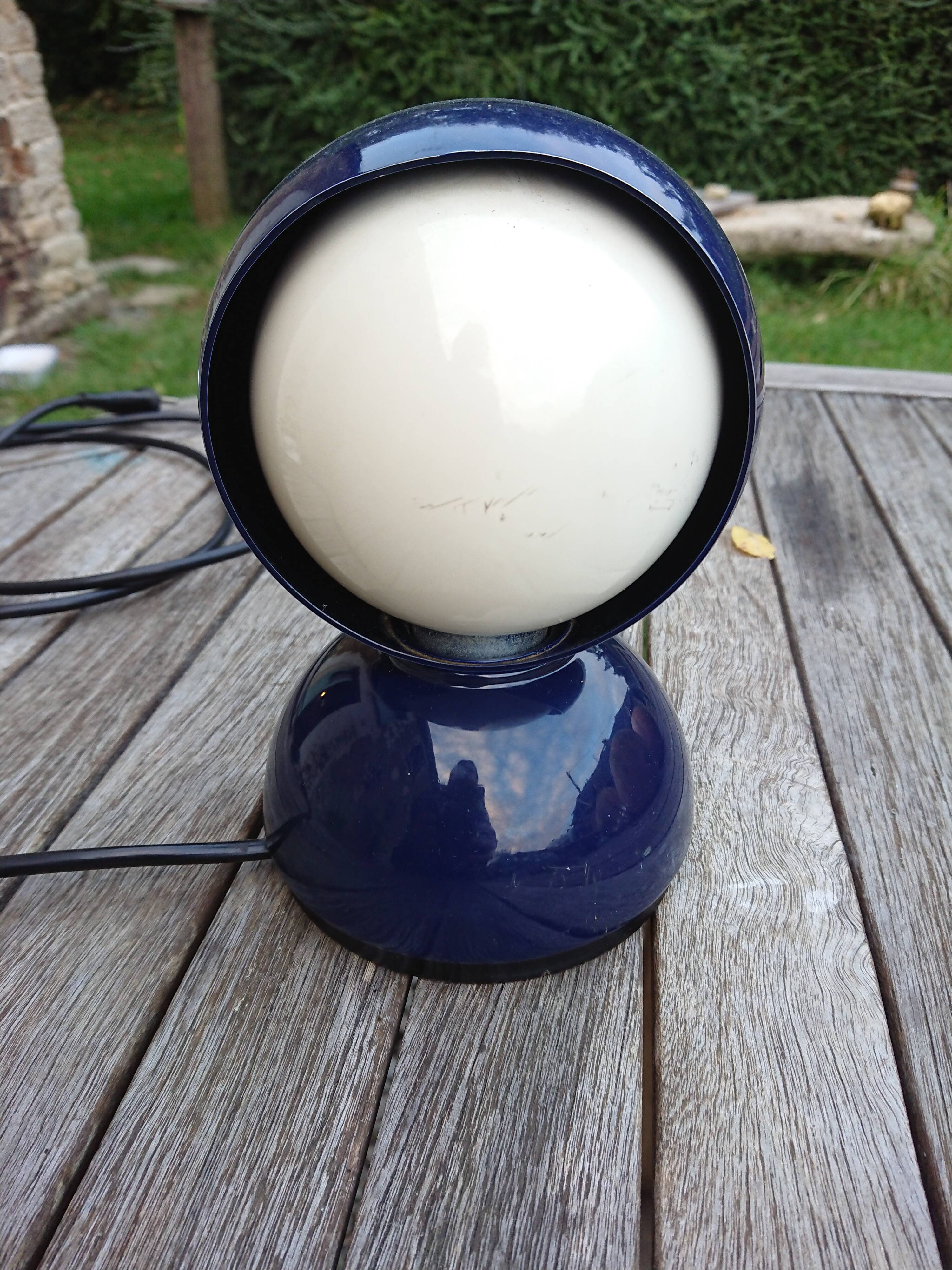 Eclipse lamp by Vico Magistretti for Artemide