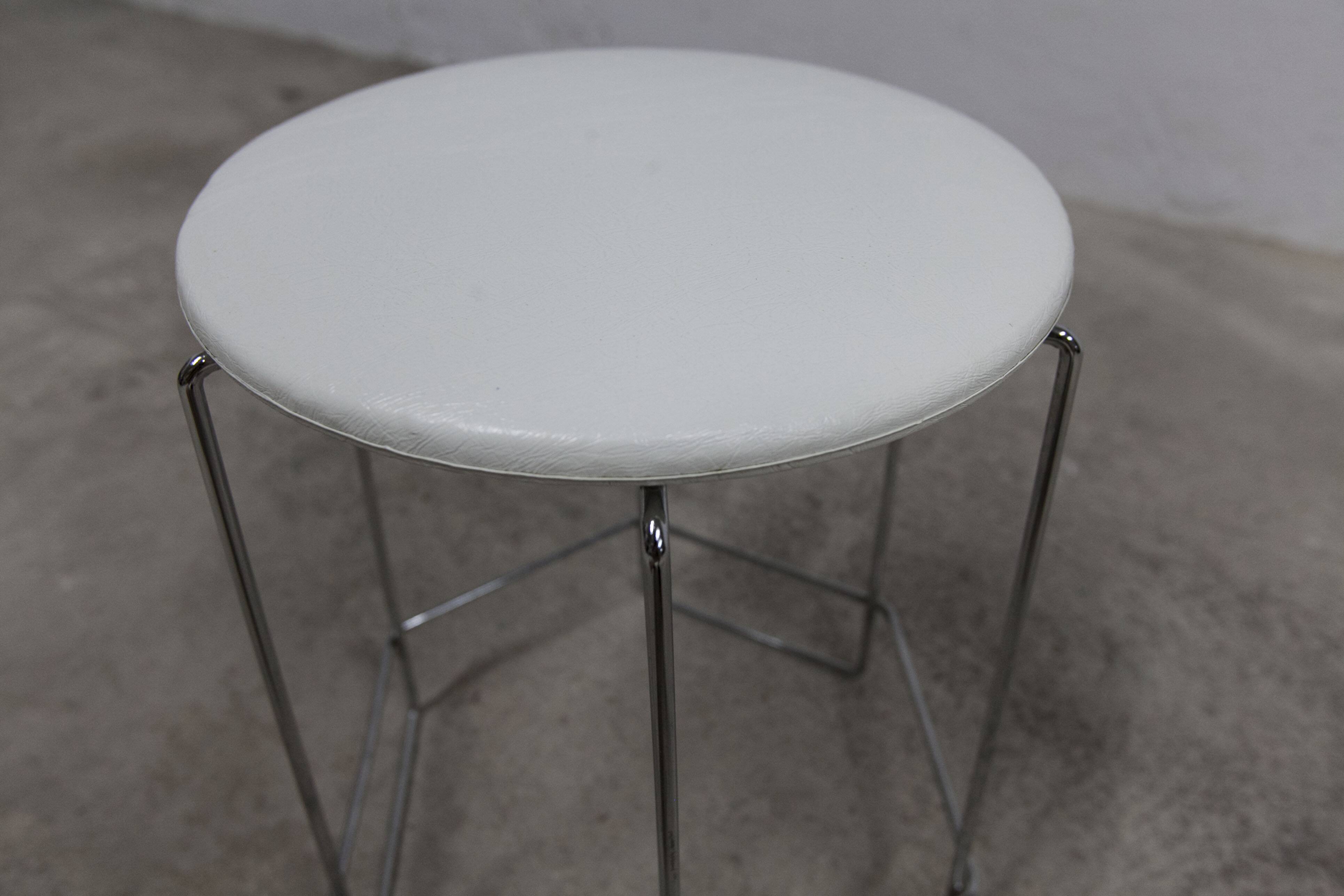 Stool 1980 steel wire and vinyl max sauze style