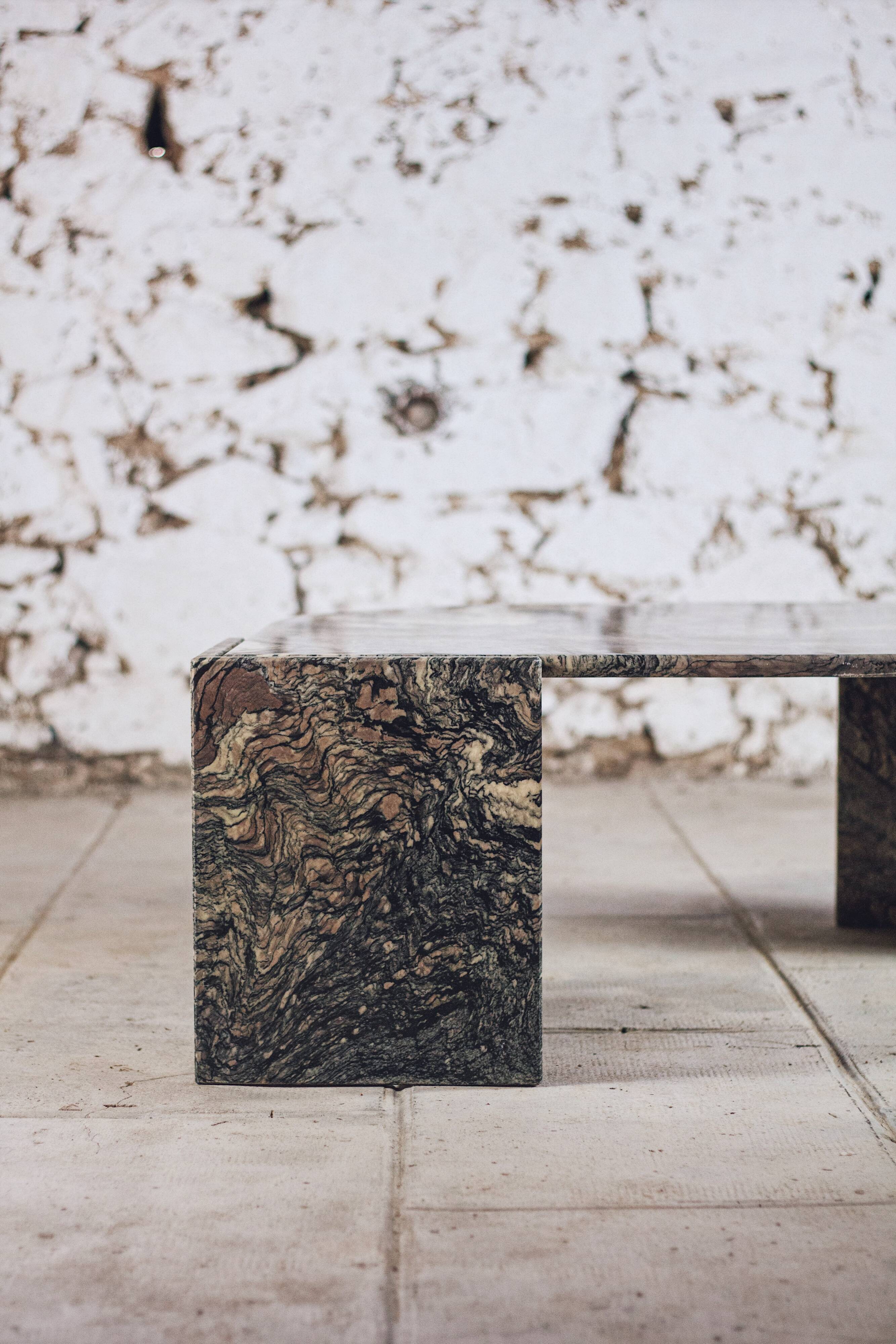 Eye-shaped marble coffee table by Roche Bobois, 1970