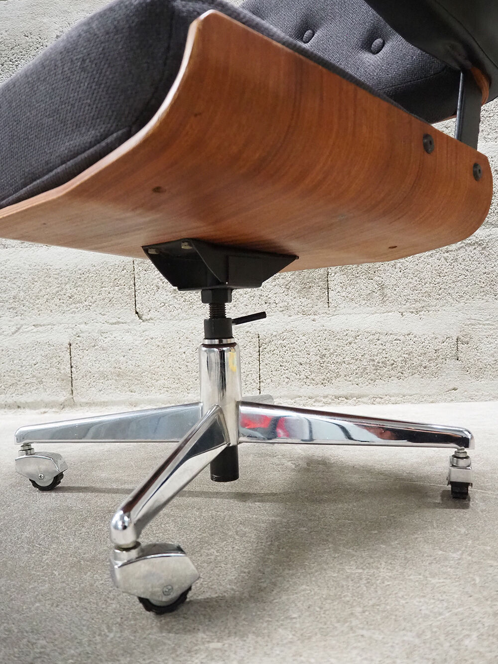 Office armchair Modern Tube edition, 60s