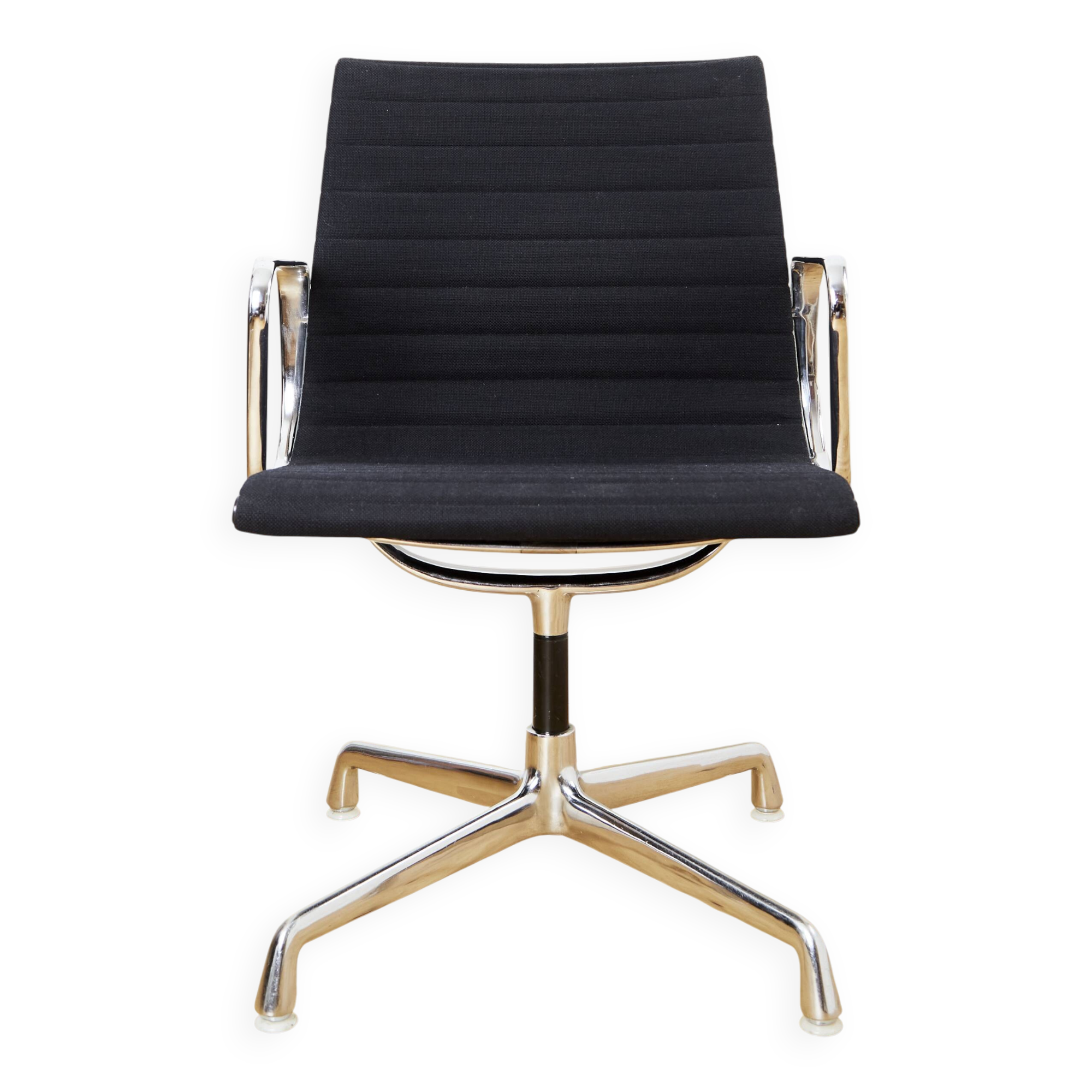 EA 108 Swivel Chair by Charles & Ray Eames for Herman Miller