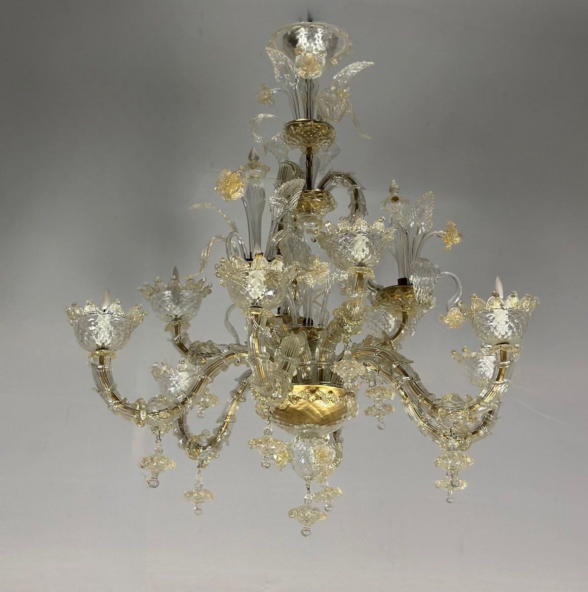 Venetian chandelier rezzonico in gilded Murano glass circa 1920