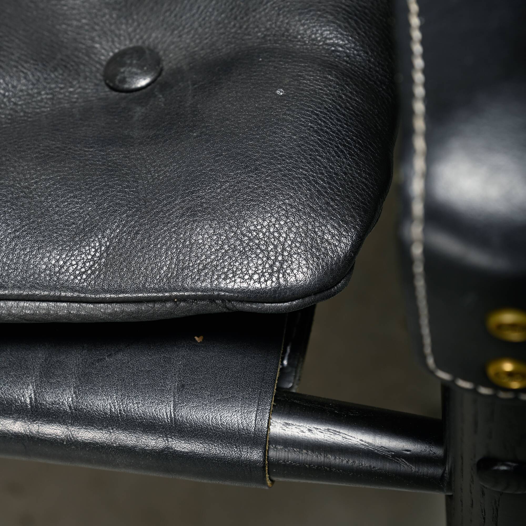 Arne Norell Sirocco Safari Lounge Chair in Black Leather and Stained Ash