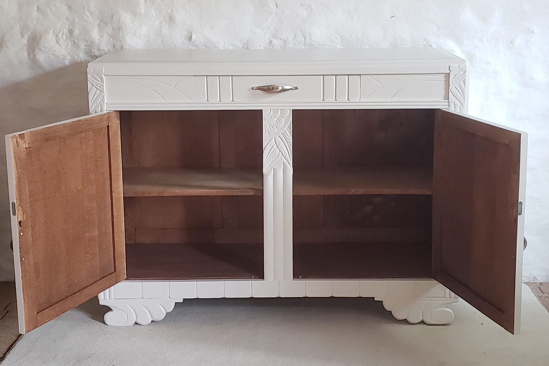 White art-deco buffet