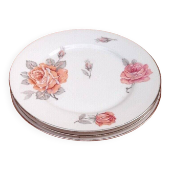 3 assiettes plates  Porcelaine blanche à décor de roses