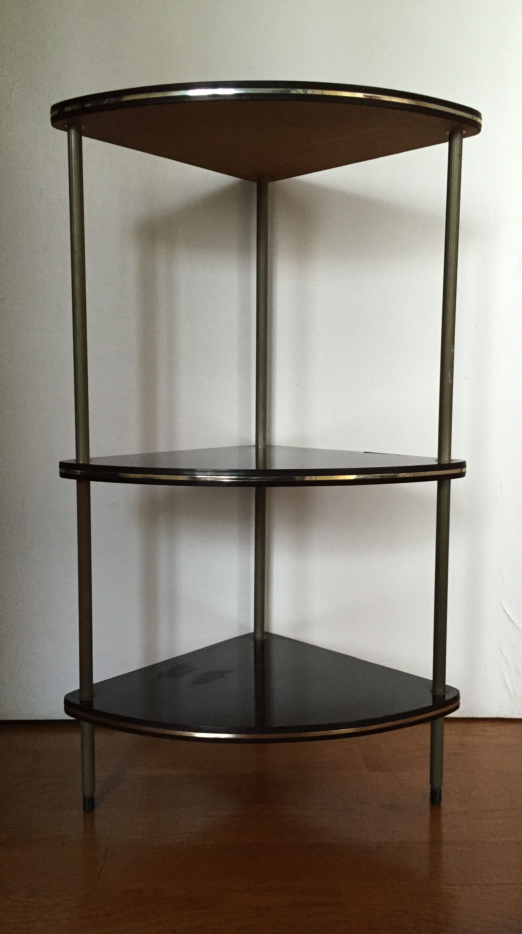 Formica corner shelf