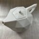 Porcelain teapot Deshoulières