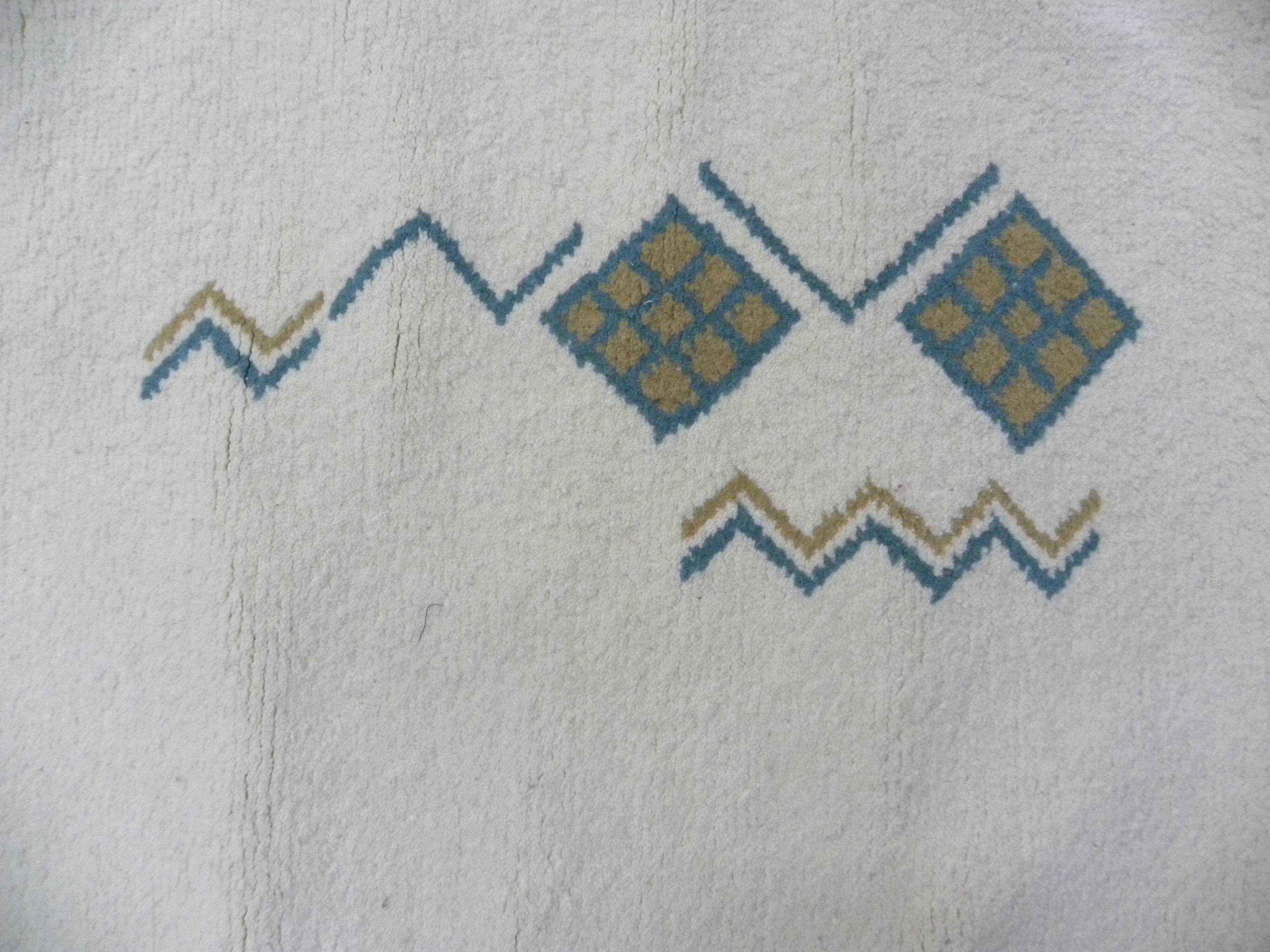 Traditional Tunisian Berber hallway rug - Wool runner