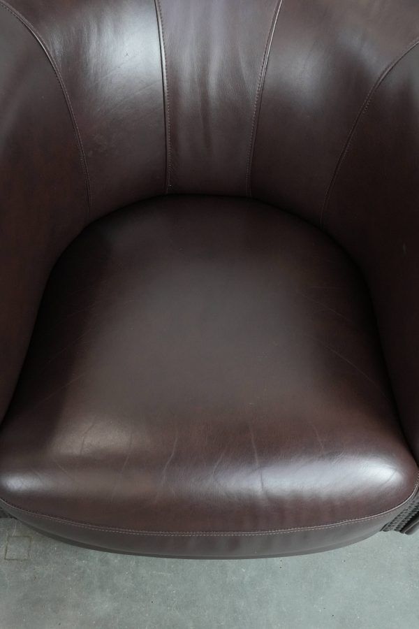 Set of two round cowhide  leather club armchairs in English style