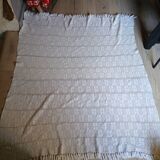 Old crochet bed cover/plaid