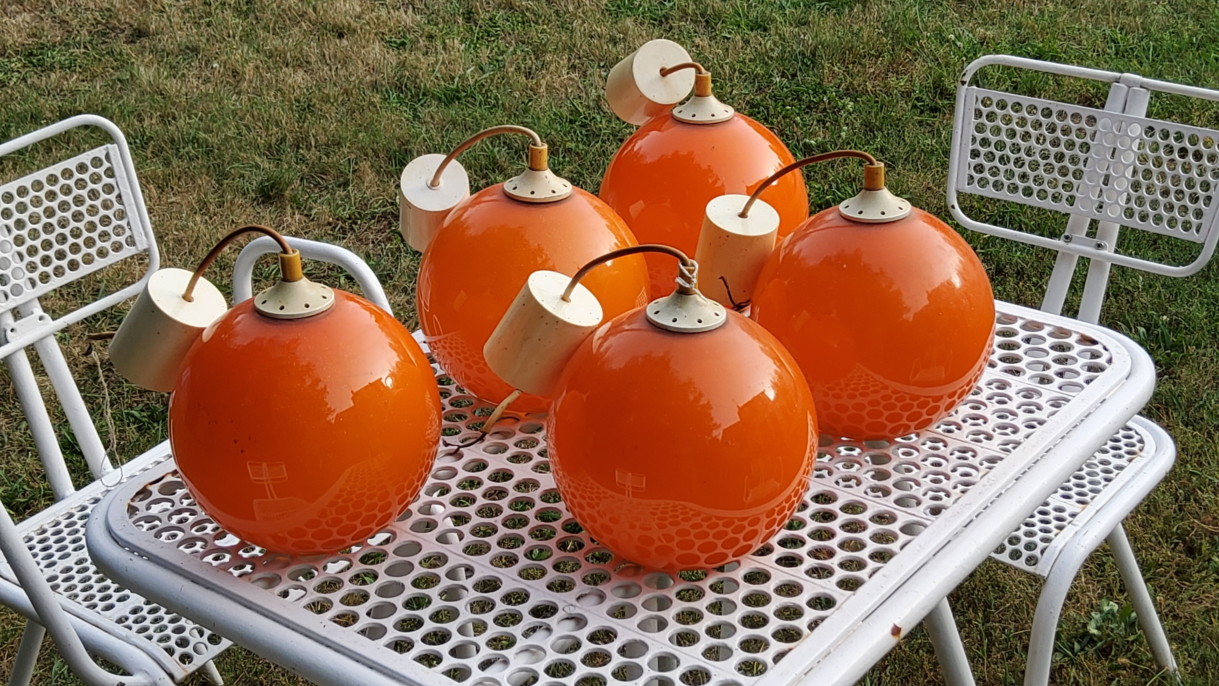 Set of 5 orange glass ball pendants from the 70s