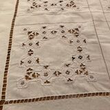 Nappe lin brodée main ancienne