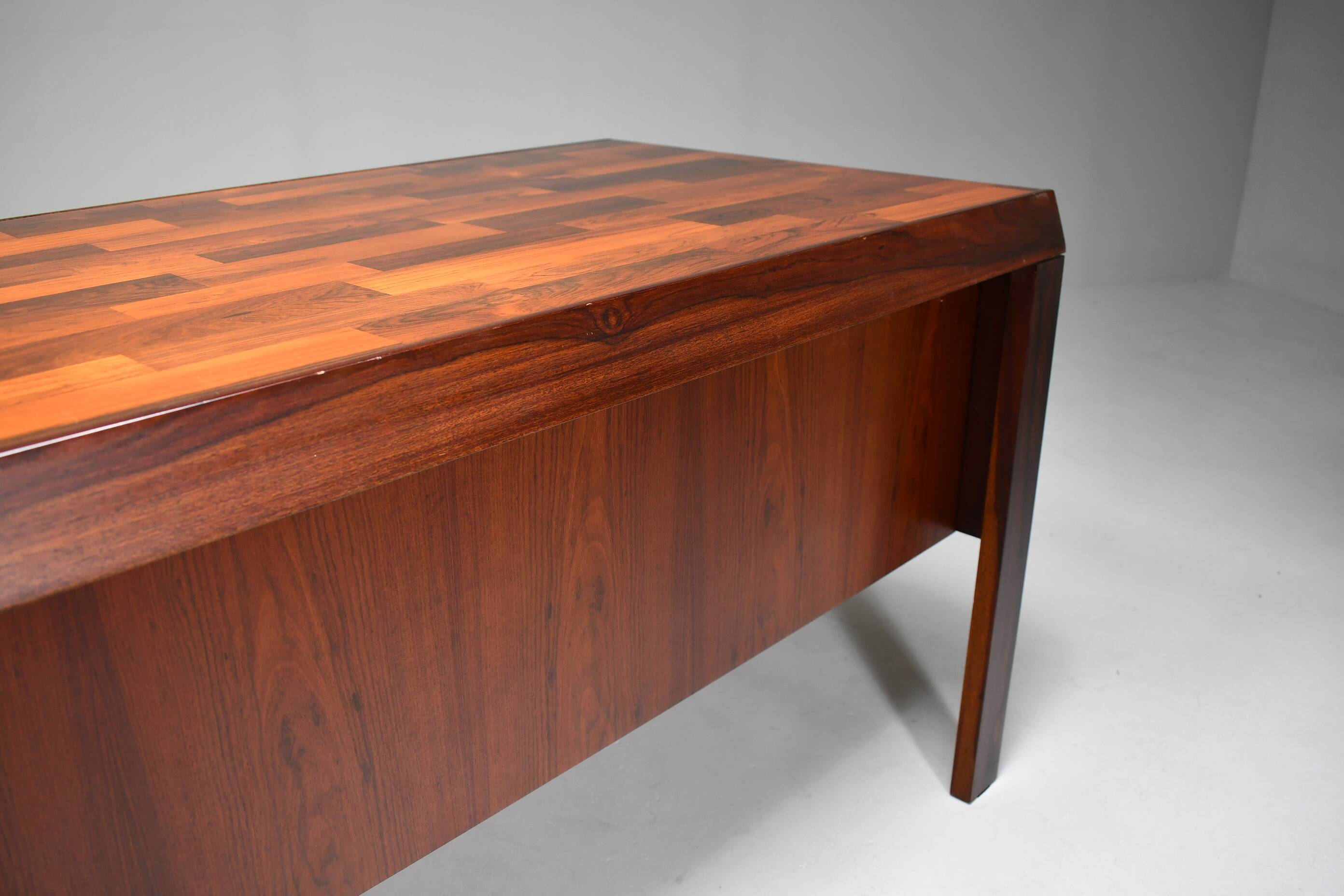 Rosewood desk by Jean Gillon for Italma. Brazil 1970's