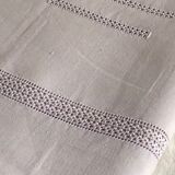 Antique sheet in pure linen tinted in mauve jacana