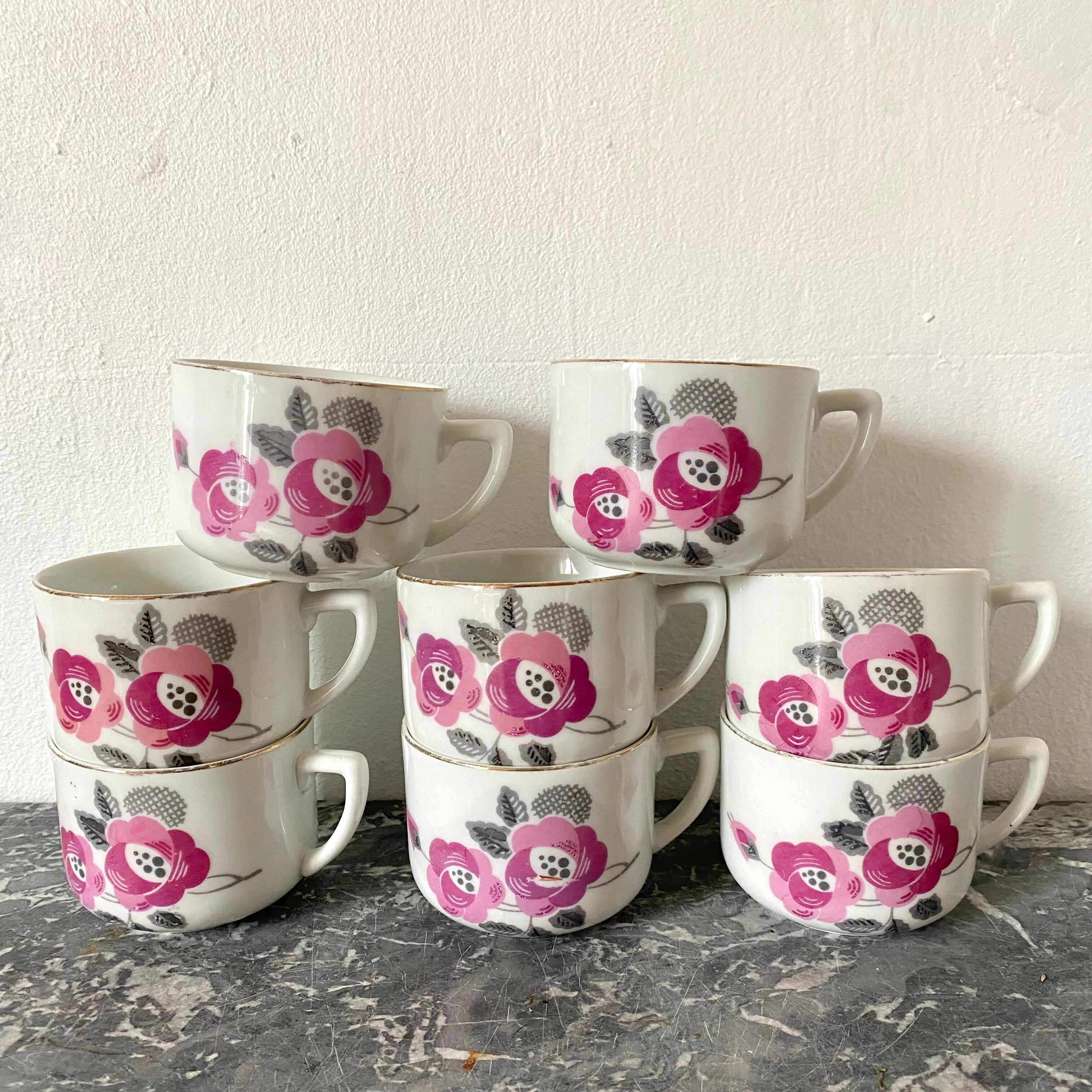 Vintage coffee cups from the 50s and 60s