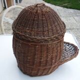 Basket with wicker lid