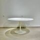 Knoll Tulip Table 137 cm in marble