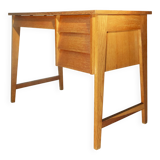 Vintage desk from the 60s-70s, light oak, in superb condition.