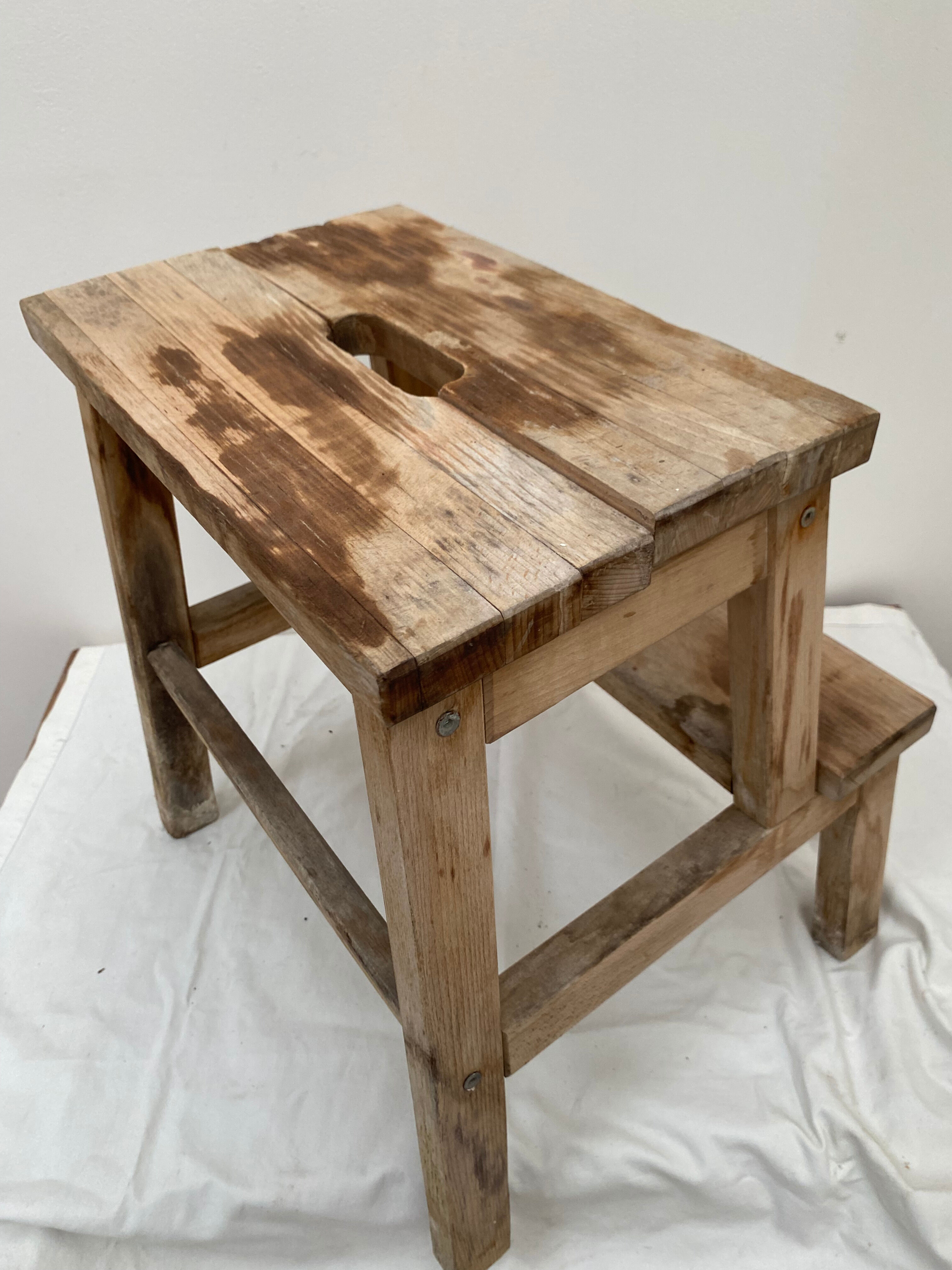 Wooden painter's stepladder